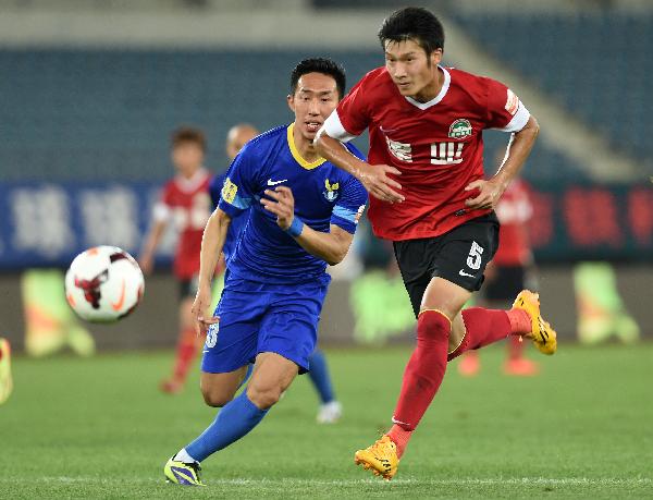 太阳报走访出售原味球衣公司的仓库：汗臭味强烈却不令人反感