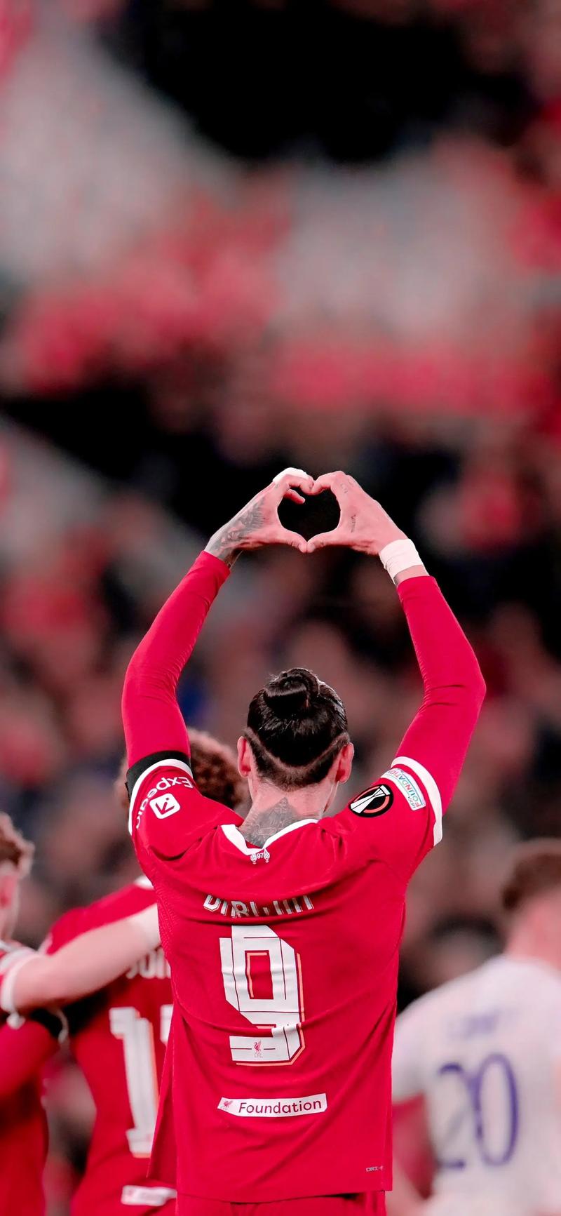 狼队主帅：对阵曼联希望终结连败，要表现得像冠军队伍一样