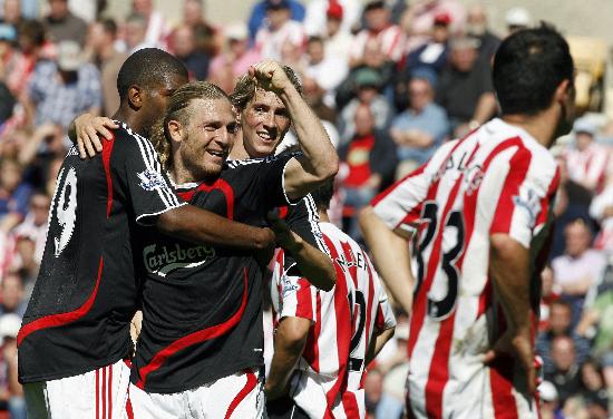 福克斯：哈珀和卡斯尔非常无私，我们还有更大的目标要去实现