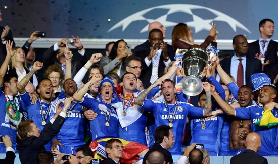 英超战报：曼城逆转切尔西,（英超快讯：曼城上演逆转击败切尔西）