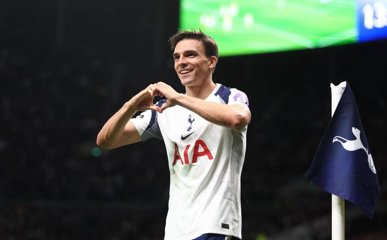 博主：国安已与范双杰续约2年，与曹永竞去年年底已续约（据博主透露，国安与范双杰续约两年，曹永竞已于去年年底完成续约）