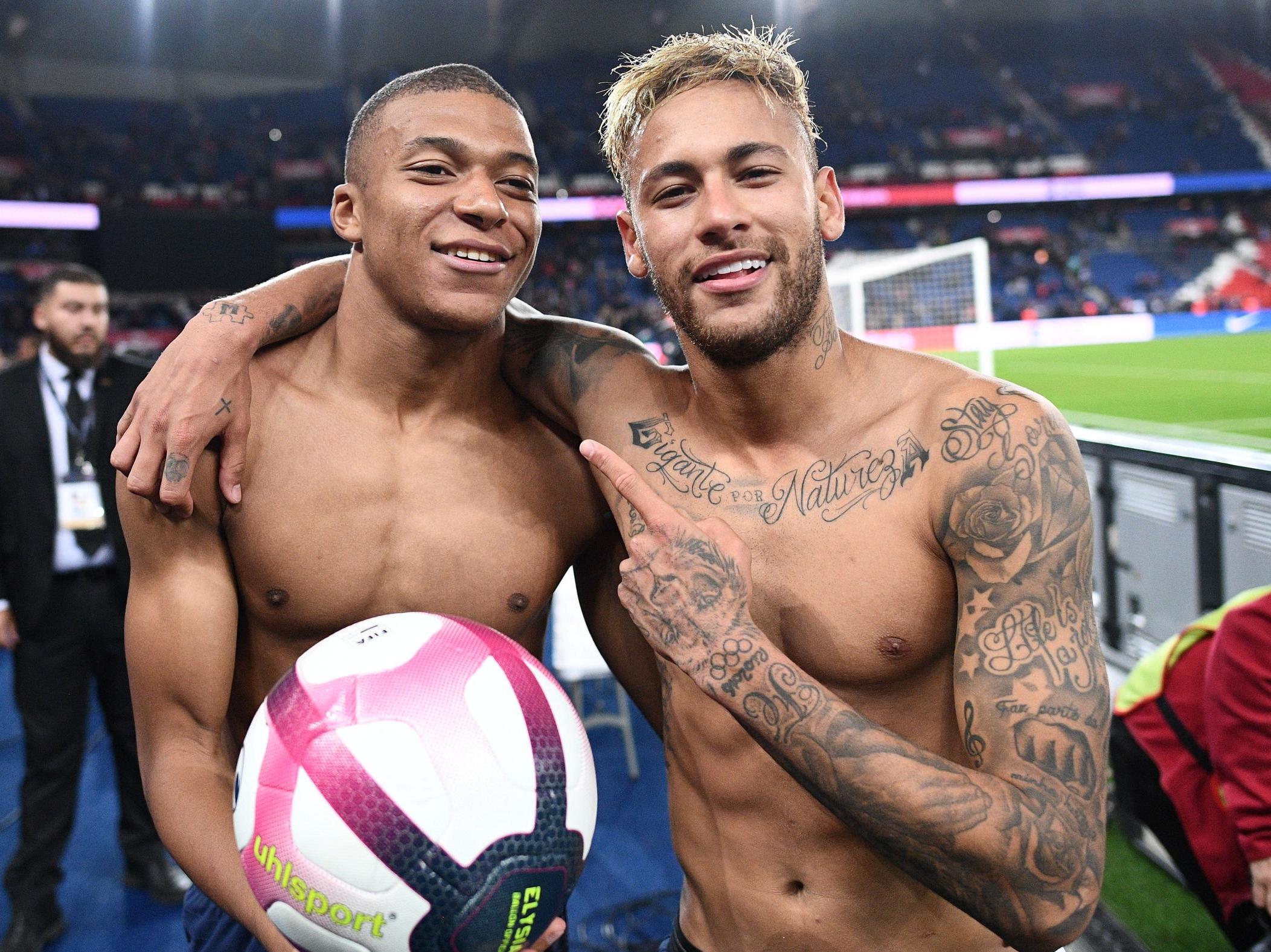 赫罗纳-皇家马德里比赛的VAR争议：姆巴佩手球进球被取消